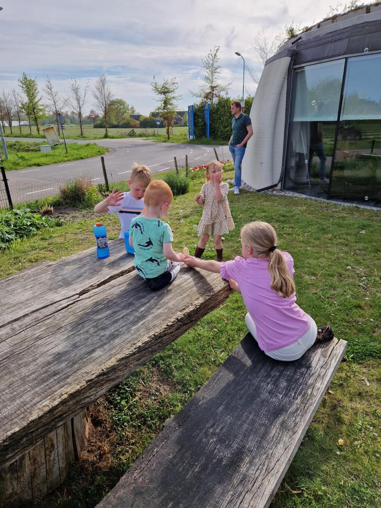 De Slaapfabriek Vakantiehuis En Trainingslocatie Teuge Екстериор снимка