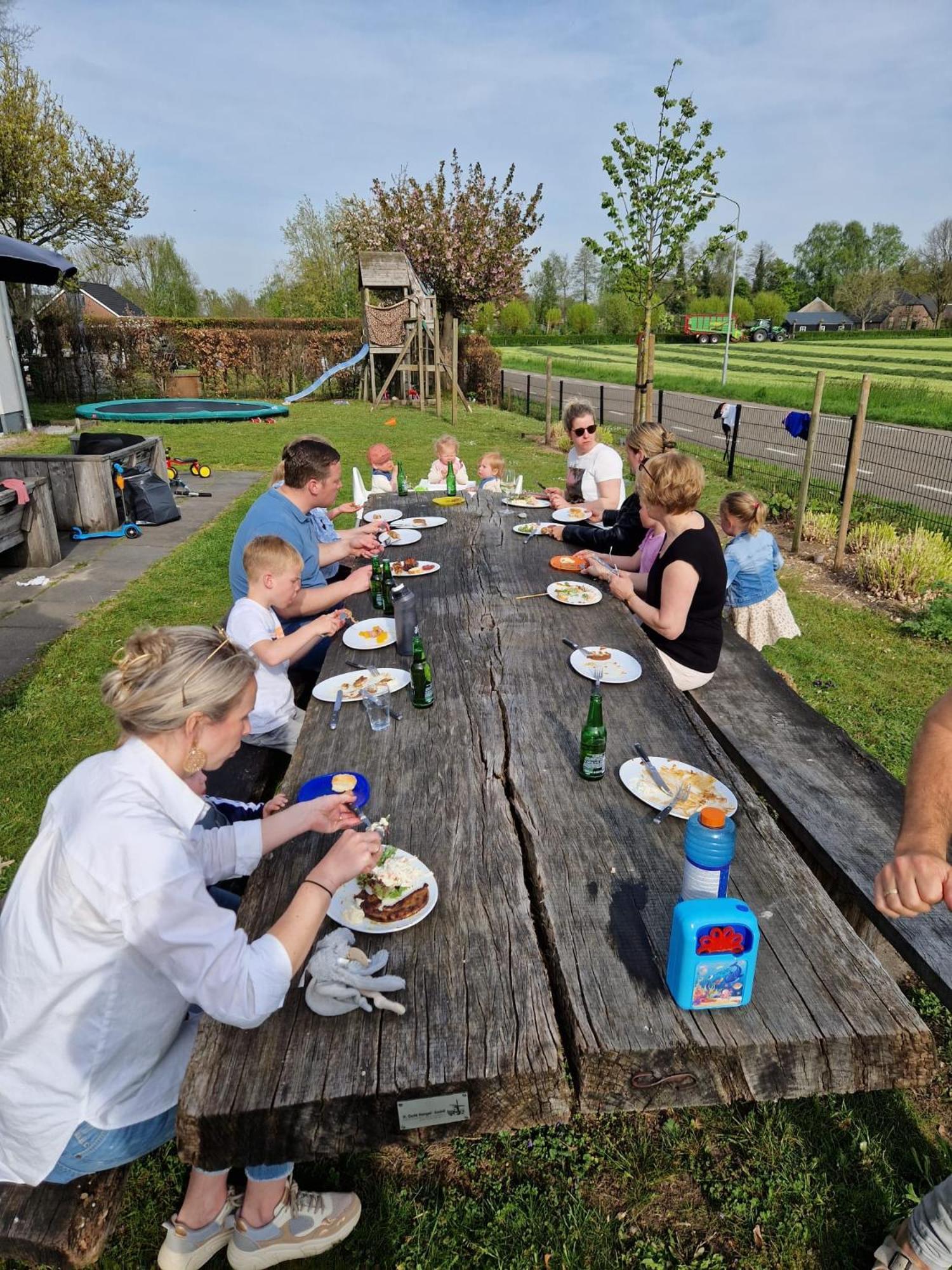 De Slaapfabriek Vakantiehuis En Trainingslocatie Teuge Екстериор снимка