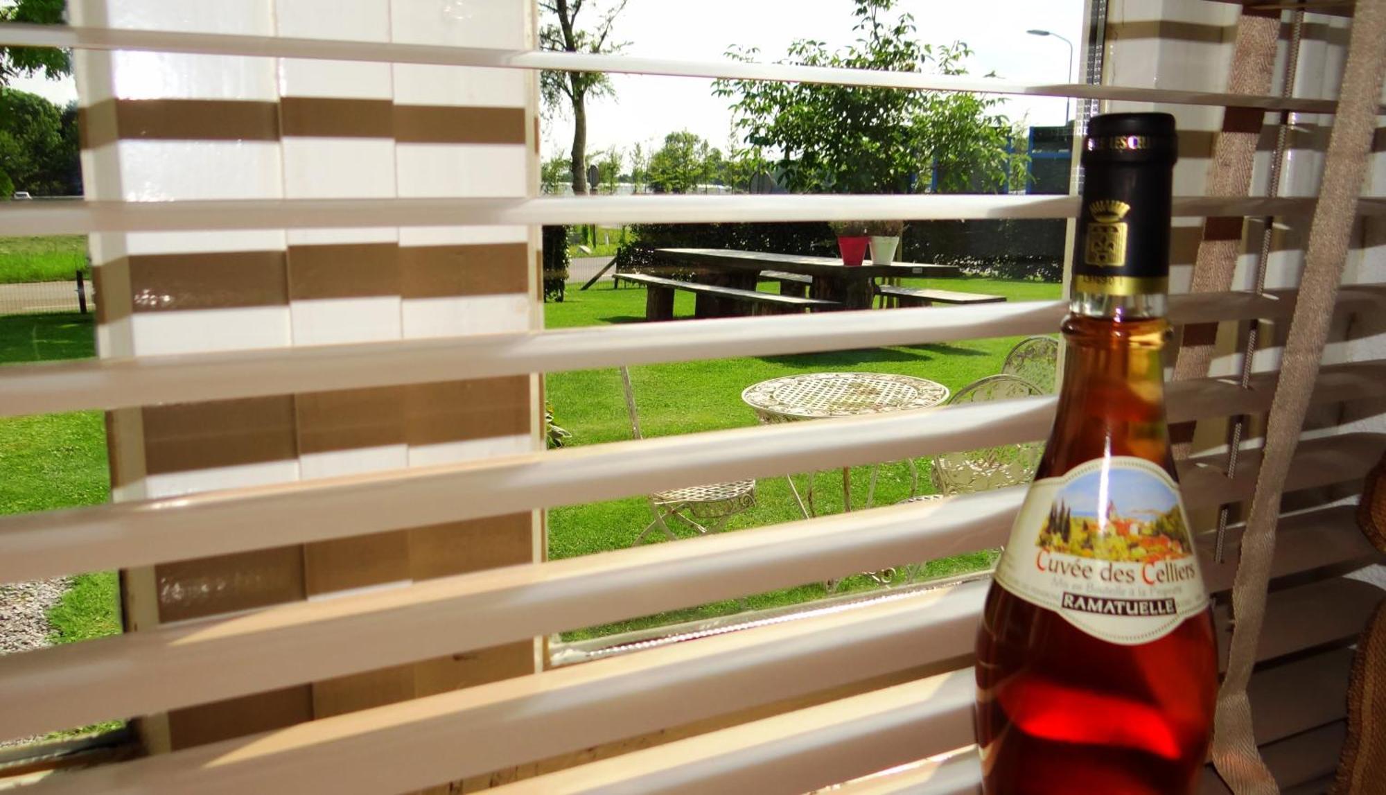 De Slaapfabriek Vakantiehuis En Trainingslocatie Teuge Стая снимка