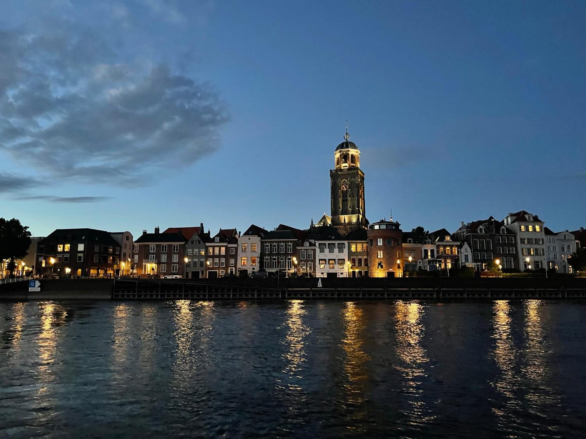 De Slaapfabriek Vakantiehuis En Trainingslocatie Teuge Екстериор снимка