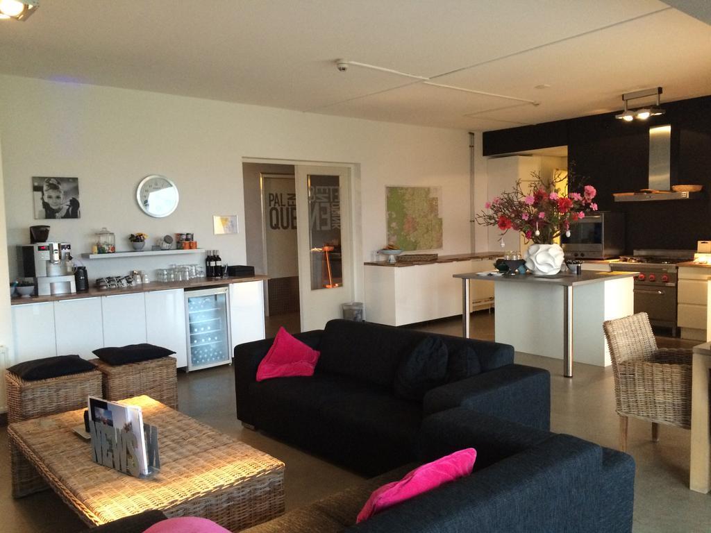De Slaapfabriek Vakantiehuis En Trainingslocatie Teuge Екстериор снимка