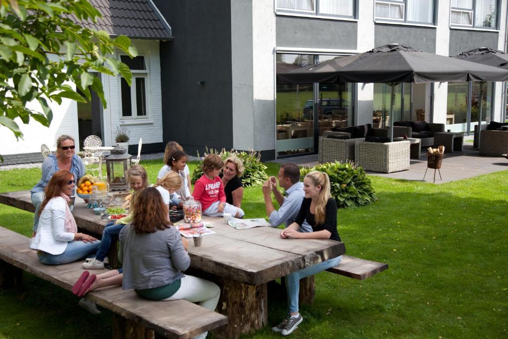 De Slaapfabriek Vakantiehuis En Trainingslocatie Teuge Екстериор снимка